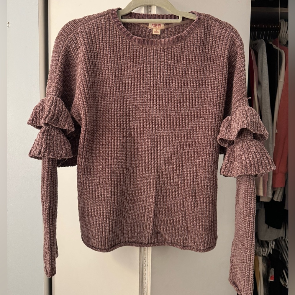 Small Mossimo Frilly Sleeve Sweater
